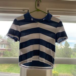 American Eagle Cropped Tee